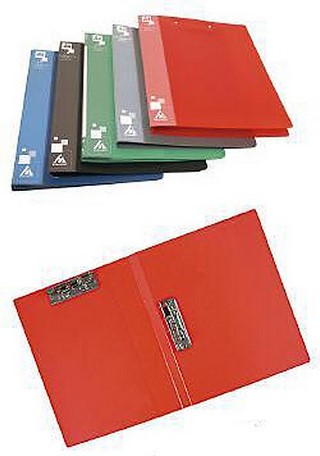 Папка пластиковая с  прижимом+зажимом 0,7м...